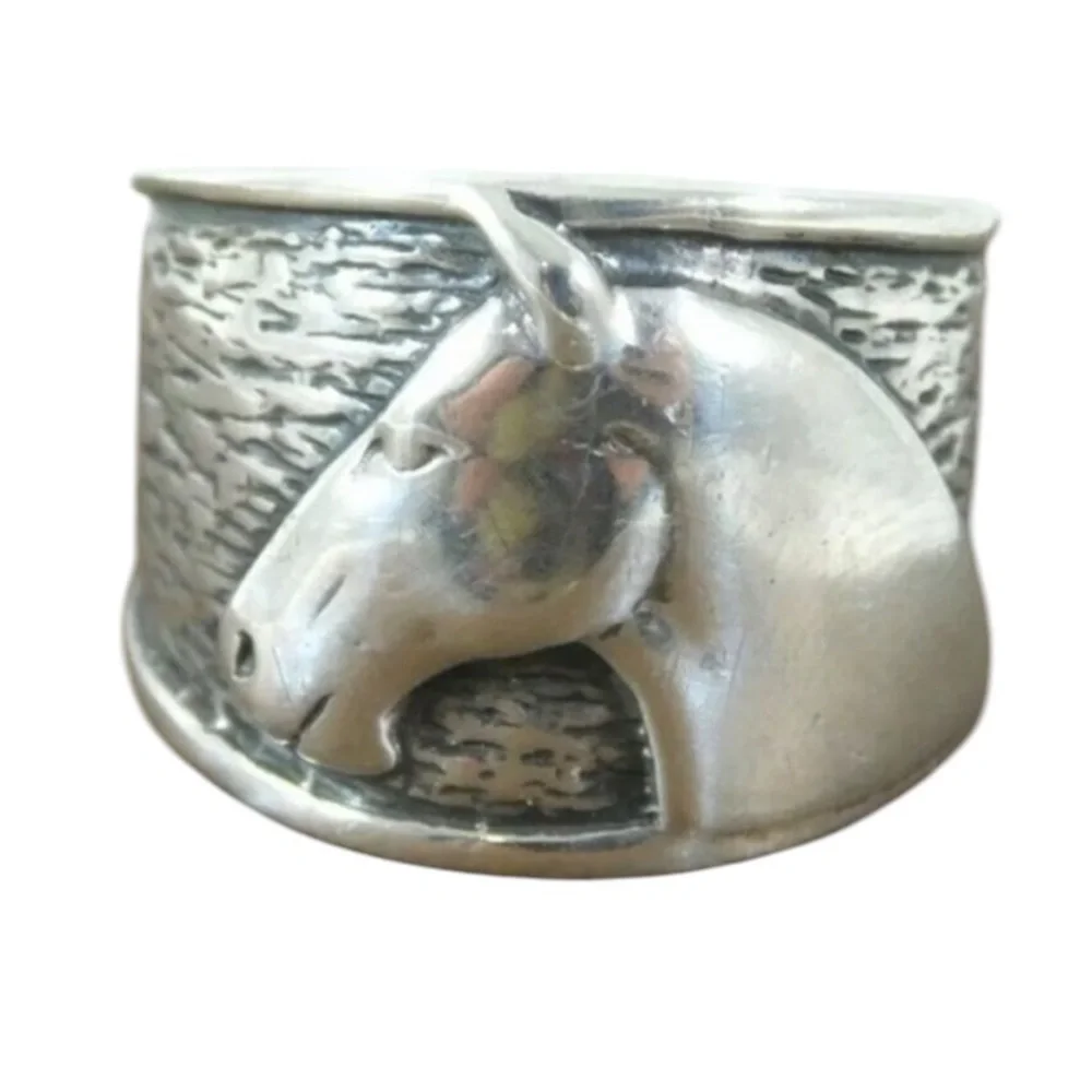 Ring Silpada Equestrian Horse Sample Demo Ring  Rare Sterling Silver Etched Band